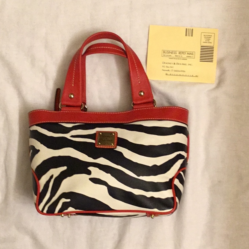 Dooney & Bourke Leather Handbag